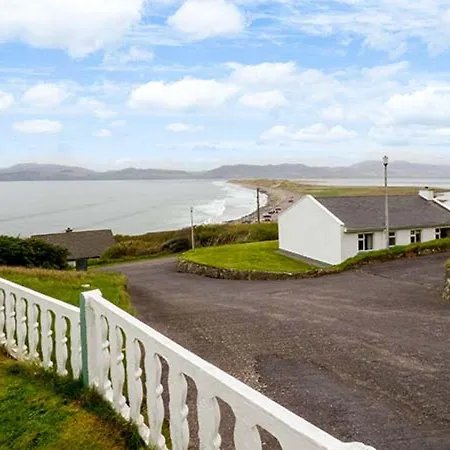 Holiday home Rossbeigh No 4