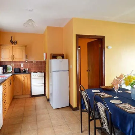 Holiday home Rossbeigh No 4